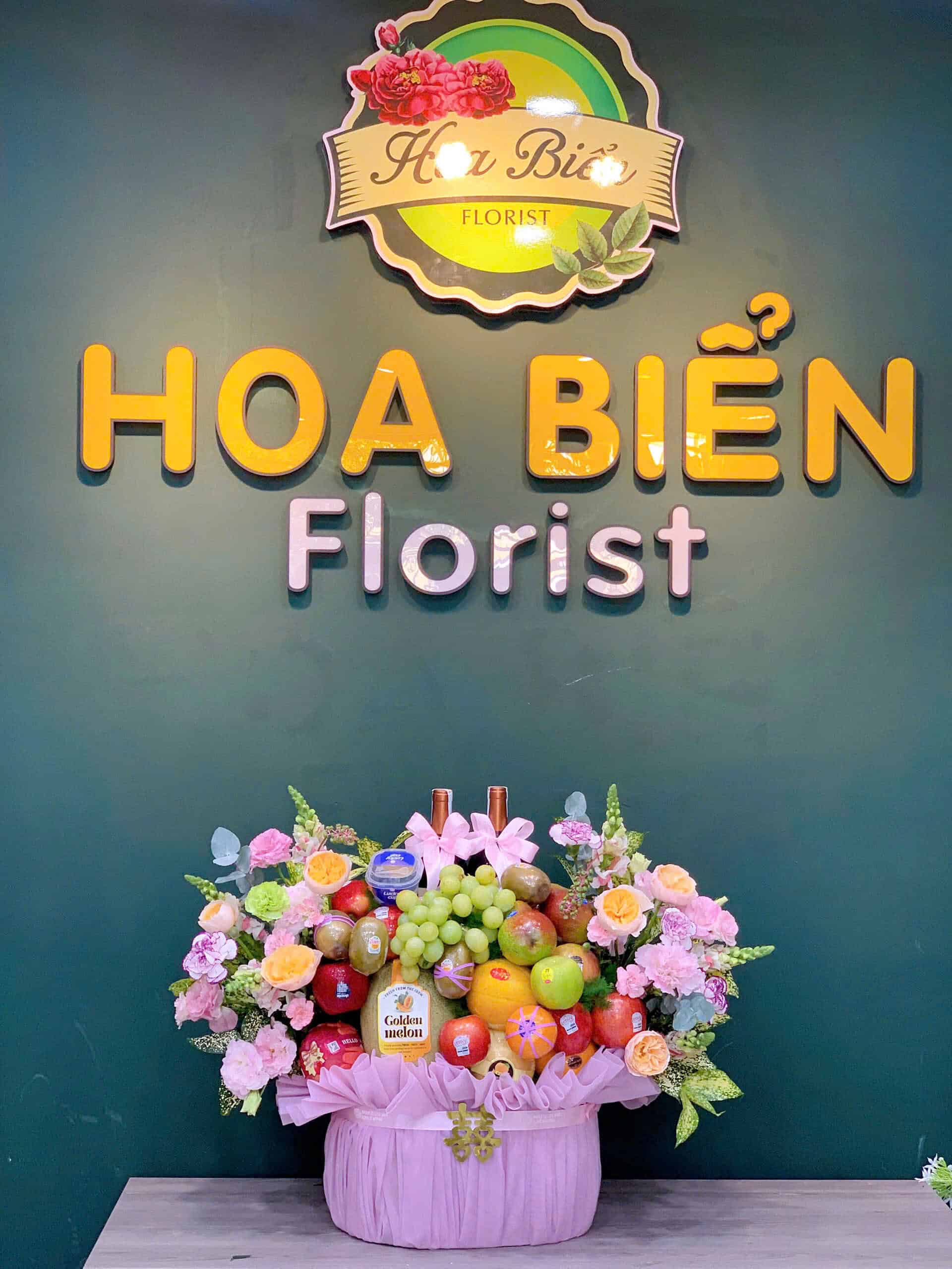 Giỏ Trái Cây Tím Thủy Chung